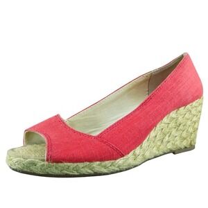 Lucky Brand  Women Peep Toe Heel Shoes Red Fabric Size 5.5 Medium‎
